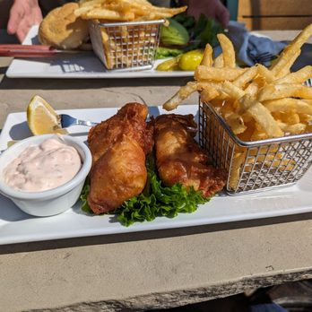 Paradise Beach Grille - Fish and chips - New American Near Me - Capitola, California Paradise Beach Grille - Fish and chips - New American Near Me - Capitola, California