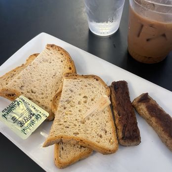 Watusi Cafe - Coffee & Tea Near Me - Hilton Head Island, South Carolina Watusi Cafe - Coffee & Tea Near Me - Hilton Head Island, South Carolina