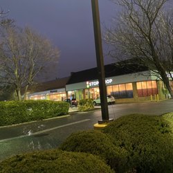 Stop & Shop - Outdoors