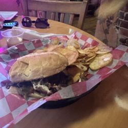 Rizz's - Philly cheese sandwich with chips