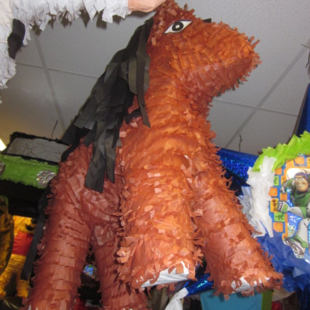 Las Pinatas - Quite a nice horse pinata!!!! - Party & Event Planning Near Me - Montebello, California