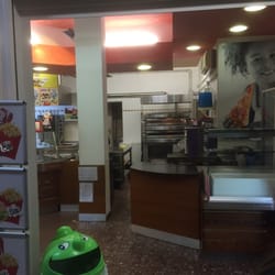 Euro Pizza - Ingresso visto dall'esterno