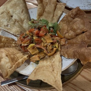 Posada Alta Cocina - salmon nacho - Desserts Near Me - Livermore, California Posada Alta Cocina - salmon nacho - Desserts Near Me - Livermore, California