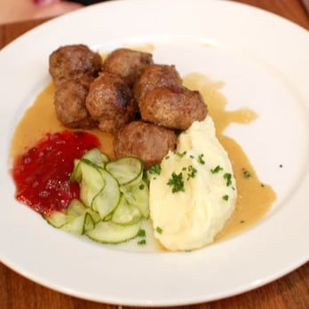 Aquavit - Swedish Meatballs lingonberries, cream sauce, mashed potatoes - Scandinavian Near Me - New York, New York