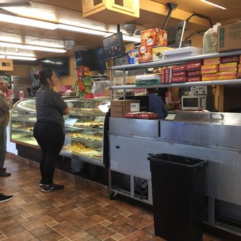Andy's Donut Stop - Interior - Donuts Near Me - Richmond, California