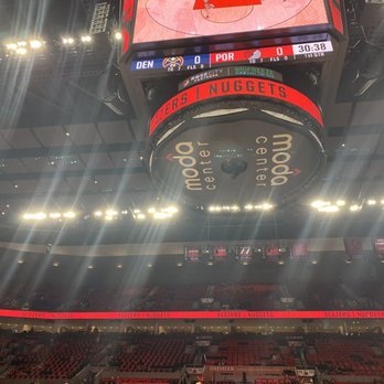 Moda Center - Stadiums & Arenas Near Me - Portland, Oregon Moda Center - Stadiums & Arenas Near Me - Portland, Oregon