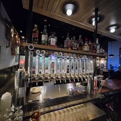 Tangled Roots Craft Beer & Kitchen