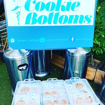 Cookie Bottoms - A fun évent at Rocco's Weho with Drag Queen Bingo - Desserts Near Me
