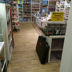 Puzzle-Shop Litraton