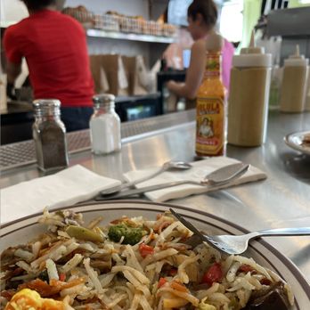Schneider Deli - veggie hash - Bagels Near Me - Chicago, Illinois Schneider Deli - veggie hash - Bagels Near Me - Chicago, Illinois