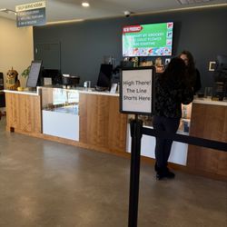 Dutchess Roots - Self Service Kiosk and Budtenders