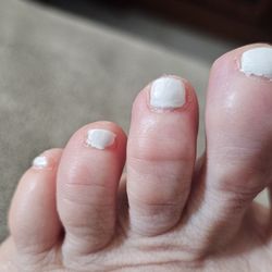 Nail polish on my skin, cuticles untouched and my one toe nail only has polish on half the nail!!!