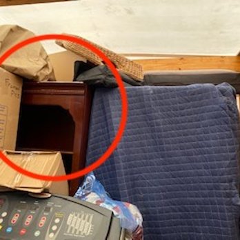 Umbrella Movers - They didn't wrap furniture, just placed blankets on it. - Movers Near Me - Las Vegas, Nevada