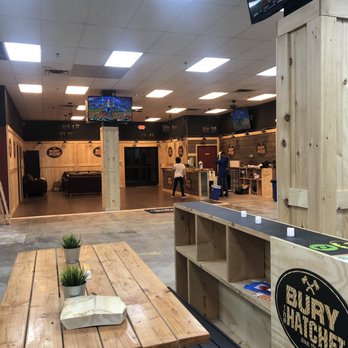 Bury The Hatchet - Paramus - Axe Throwing Near Me - Paramus, New Jersey
