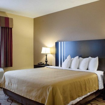 Econo Lodge - Hotels Near Me - Yankton, South Dakota Econo Lodge - Hotels Near Me - Yankton, South Dakota