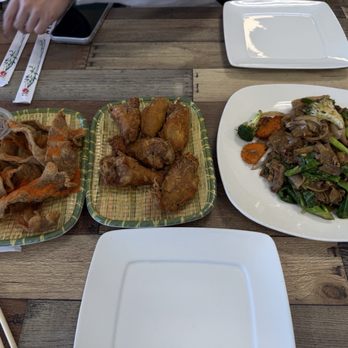 Spicy Lao Kitchen - Crispy Pork, Fried Chicken Wings, Pad See Ew, Popcorn Chicken & Fries - Kids - Thai Near Me - San Diego, California Spicy Lao Kitchen - Crispy Pork, Fried Chicken Wings, Pad See Ew, Popcorn Chicken & Fries - Kids - Thai Near Me - San Diego, California