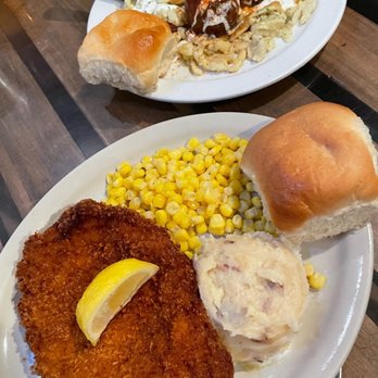 The Auslander - German Meatballs and Schnitzel Wiener Art - German Near Me - Fredericksburg, Texas The Auslander - German Meatballs and Schnitzel Wiener Art - German Near Me - Fredericksburg, Texas