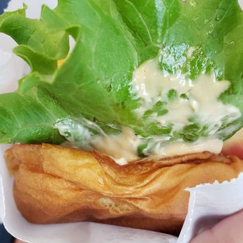 Shake Shack - Finger print still on the bun, the lettuce is 2x the size of the burger. Come'On Man!!! - American Near Me - Atlanta, Georgia Shake Shack - Finger print still on the bun, the lettuce is 2x the size of the burger. Come'On Man!!! - American Near Me - Atlanta, Georgia