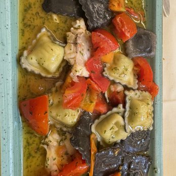Trattoria La Scogliera - Seafood Ravioli with squid ink - Italian Near Me - Manarola, SP Trattoria La Scogliera - Seafood Ravioli with squid ink - Italian Near Me - Manarola, SP