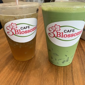 3 Blossoms Cafe - Peach tea with chia, raspberry matcha with aloe - Bubble Tea Near Me - Westminster, California