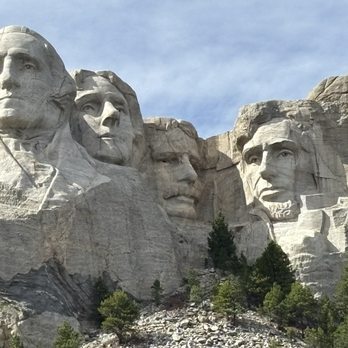 Mount Rushmore National Memorial - Landmarks & Historical Buildings Near Me - Keystone, South Dakota Mount Rushmore National Memorial - Landmarks & Historical Buildings Near Me - Keystone, South Dakota