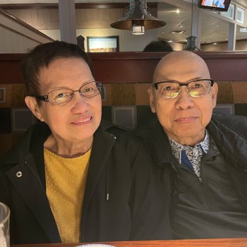 Red Lobster - Taking mom and dad out for Mother's Day 2023. - Seafood Near Me - Lincolnwood, Illinois
