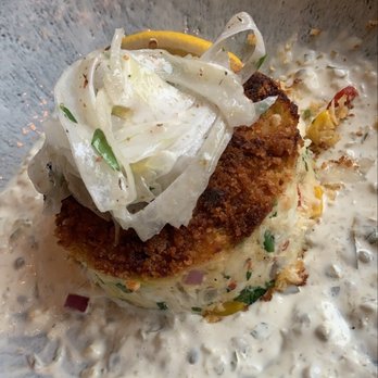 Earls Kitchen + Bar - Jumbo Lump Crab Cake - Cocktail Bars Near Me - Plano, Texas