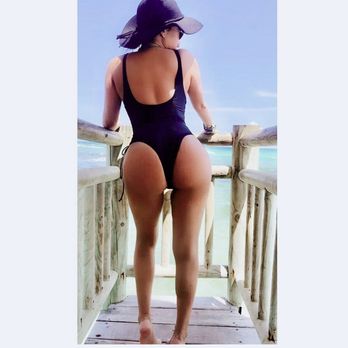Hella Tan - Bottoms up in Jamaica! Karnias' Ben a great client all these years - Spray Tanning Near Me - Auburn, California Hella Tan - Bottoms up in Jamaica! Karnias' Ben a great client all these years - Spray Tanning Near Me - Auburn, California