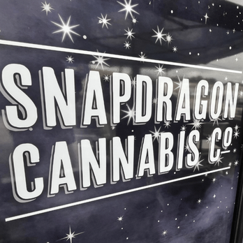 Snapdragon Hemp - Wall sign - Vitamins & Supplements Near Me - East Ridge, Tennessee Snapdragon Hemp - Wall sign - Vitamins & Supplements Near Me - East Ridge, Tennessee