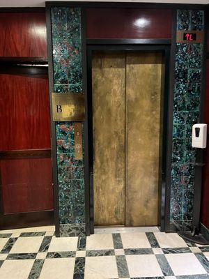 Washington Square Hotel by null