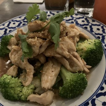 Niyom Thai Kitchen - Thai Near Me - Flushing, New York Niyom Thai Kitchen - Thai Near Me - Flushing, New York