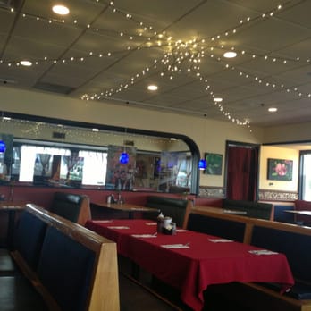 Chabaar - Main dining area - Thai Near Me - Midvale, Utah