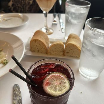 Bella Siena - Hibiscus Margarita and Pumpkin Spice Martini - Italian Near Me - Benicia, California
