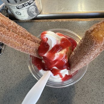 Churros Pier Bakery - Bakeries Near Me - Redondo Beach, California Churros Pier Bakery - Bakeries Near Me - Redondo Beach, California