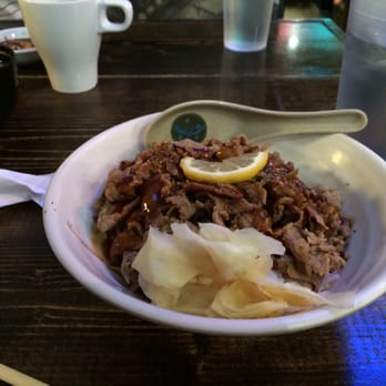 Momo Sushi - Beef teriyaki don - Sushi Bars Near Me - Vancouver, British Columbia