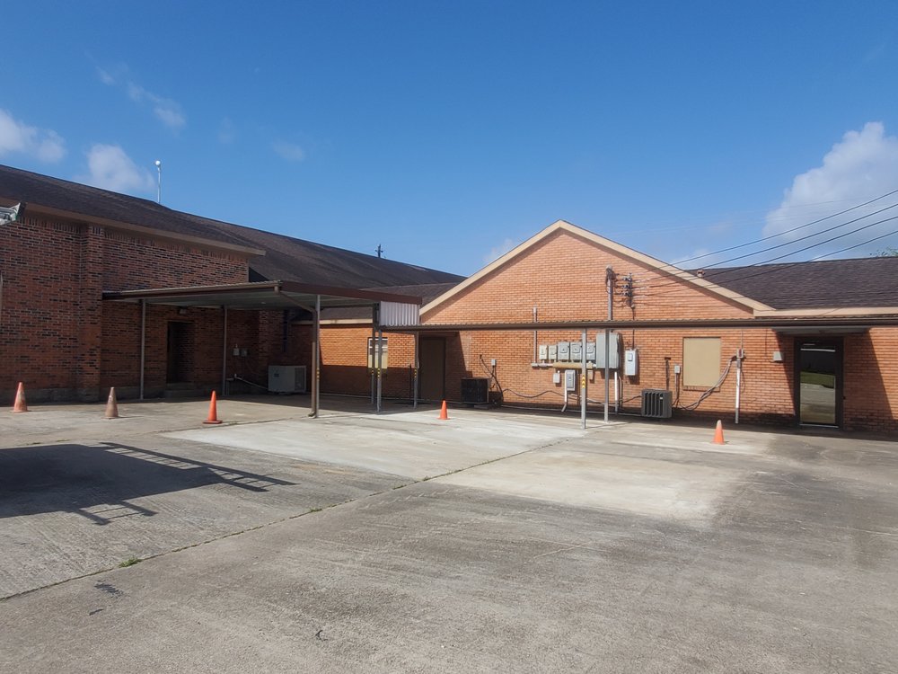 SEAMTEX SEAMLESS GUTTERS 22 Photos 2720 Massey Tompkins Rd, Baytown