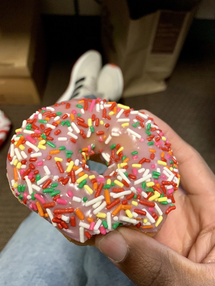 NATOMAS DONUTS 136 Photos & 149 Reviews 2711 Del Paso Rd