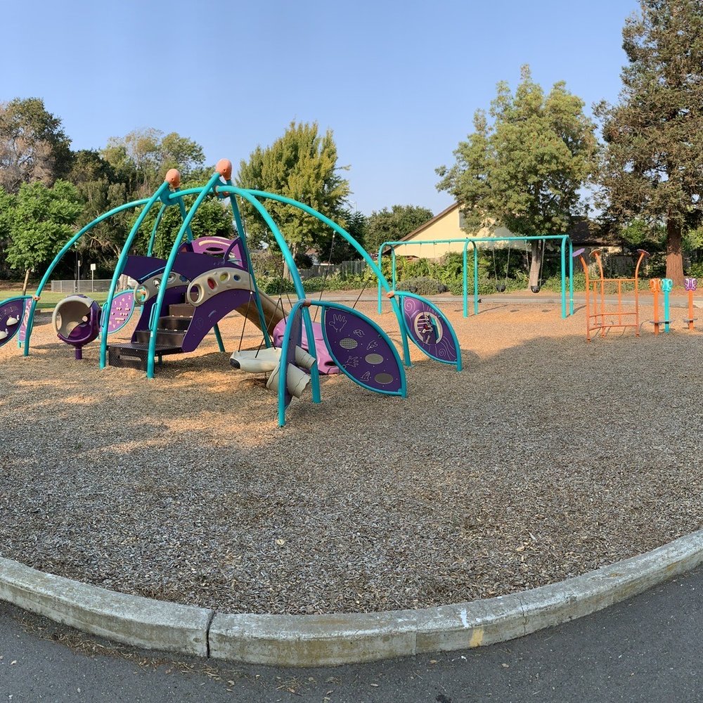 Casa Verde Park - Little ones' playground. - Parks Near Me - Union City, California Casa Verde Park - Little ones' playground. - Parks Near Me - Union City, California