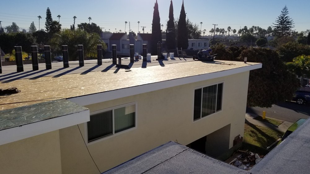 Slide of Maverick Roofing