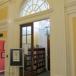 Kennebunk Free Library - Great doors