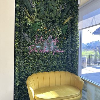 Cafe Warao - Breakfast & Brunch Near Me - Suisun City, California