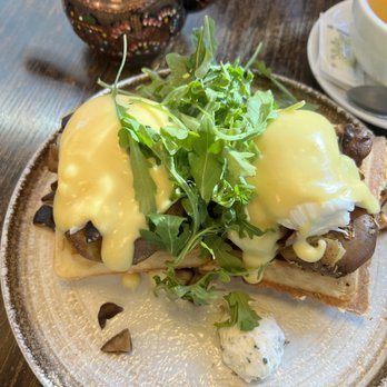 Le Petit Belge - This is the Veggie Benny on waffle - Breakfast & Brunch Near Me - Vancouver, British Columbia