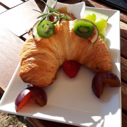 Wismarer Eigensinn - Zum Frühstück bitte eine "Krabbe"