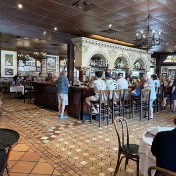 Columbia Restaurant - The bar - Spanish Near Me - Tampa, Florida Columbia Restaurant - The bar - Spanish Near Me - Tampa, Florida