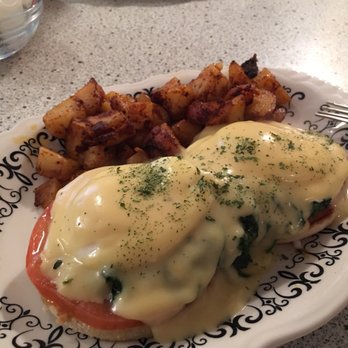 Cirelli's Jam 'n' Eggs - Amazing food, great presentation, friendly staff and clean - Breakfast & Brunch Near Me - South Glens Falls, New York Cirelli's Jam 'n' Eggs - Amazing food, great presentation, friendly staff and clean - Breakfast & Brunch Near Me - South Glens Falls, New York