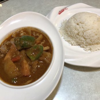 金記冰室 - Beef in Satay Sauce with Rice - Hong Kong Style Cafe Near Me - Hong Kong, HK 金記冰室 - Beef in Satay Sauce with Rice - Hong Kong Style Cafe Near Me - Hong Kong, HK