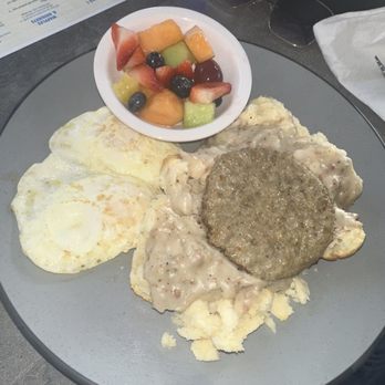 Clear Sky Cafe - Biscuits & Gravy Open Faced - New American Near Me - Clearwater, Florida
