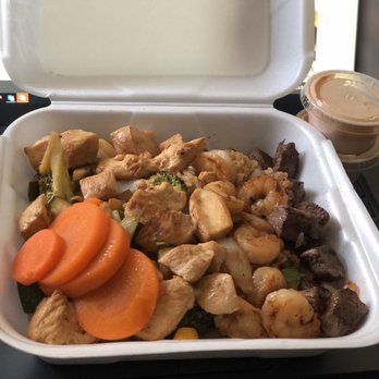 JAPAN XO - Chicken shrimp steak hibachi entree - Japanese Near Me - Raleigh, North Carolina JAPAN XO - Chicken shrimp steak hibachi entree - Japanese Near Me - Raleigh, North Carolina