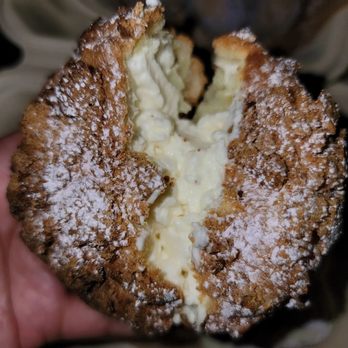 AlimamaTea - Milk and honey cream puff - Desserts Near Me - New York, New York