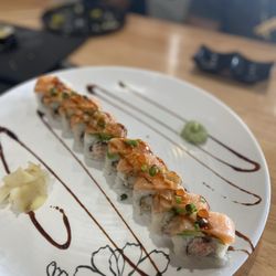Wahbi-Sabi Japanese & Korean Restaurant - Herro Roll very very good!